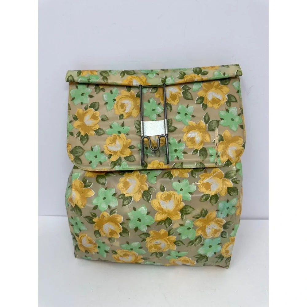 Vintage Vinyl/Plastic Floral Clothes Pin Bag Holder 1960's-70's Full of pins R7